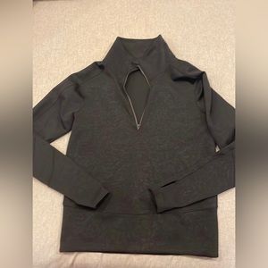 Lululemon quarter zip up